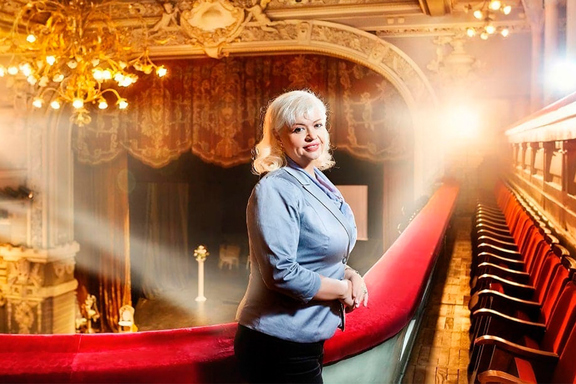"Ave Mozart&excl; AVE BACH&excl;"