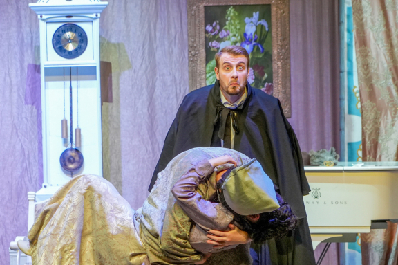 "ЛЕТУЧАЯ МЫШЬ"