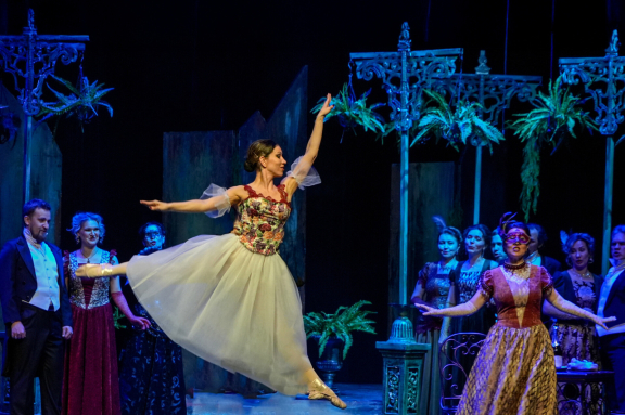 "&Lcy;&IEcy;&Tcy;&Ucy;&CHcy;&Acy;&YAcy; &Mcy;&Ycy;&SHcy;&SOFTcy;"