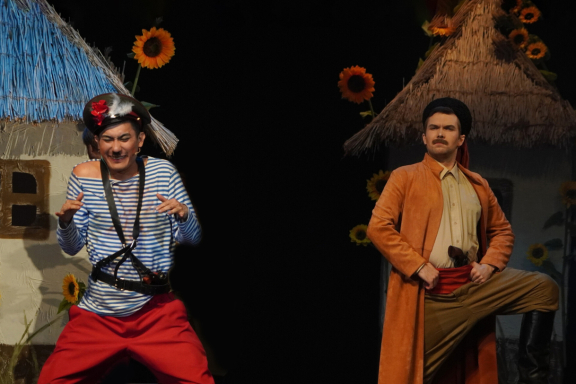 "СВАДЬБА В МАЛИНОВКЕ"