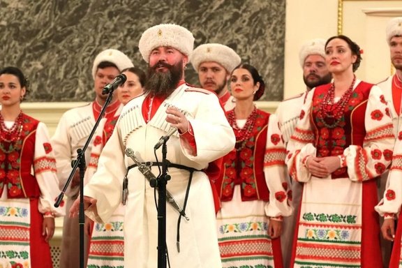 &Kcy;&ucy;&bcy;&acy;&ncy;&scy;&kcy;&icy;&jcy; &kcy;&acy;&zcy;&acy;&chcy;&icy;&jcy; &khcy;&ocy;&rcy; &laquo;&Ncy;&acy;&mcy; 215 &lcy;&iecy;&tcy;&excl;&raquo;