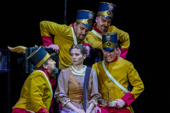 "&Kcy;&Acy;&Rcy;&Mcy;&IEcy;&Ncy;"